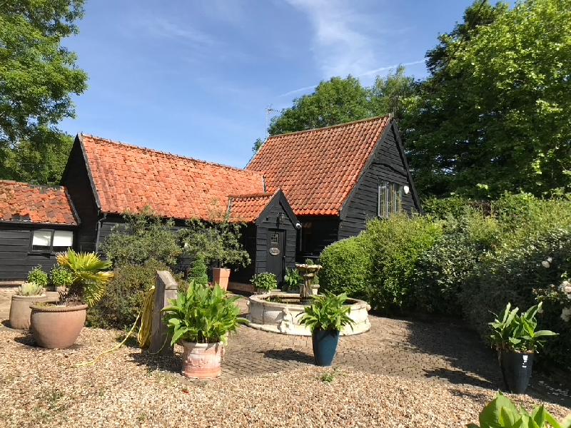 Breathtaking House and Garden - not to be missed!