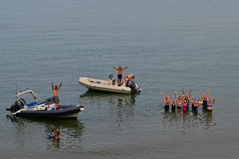 Fantastic, relaxed and well-organised swim adventure!