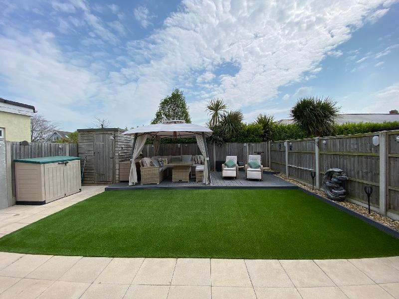 Lovely soft grass now settled down doesn’t look artificial