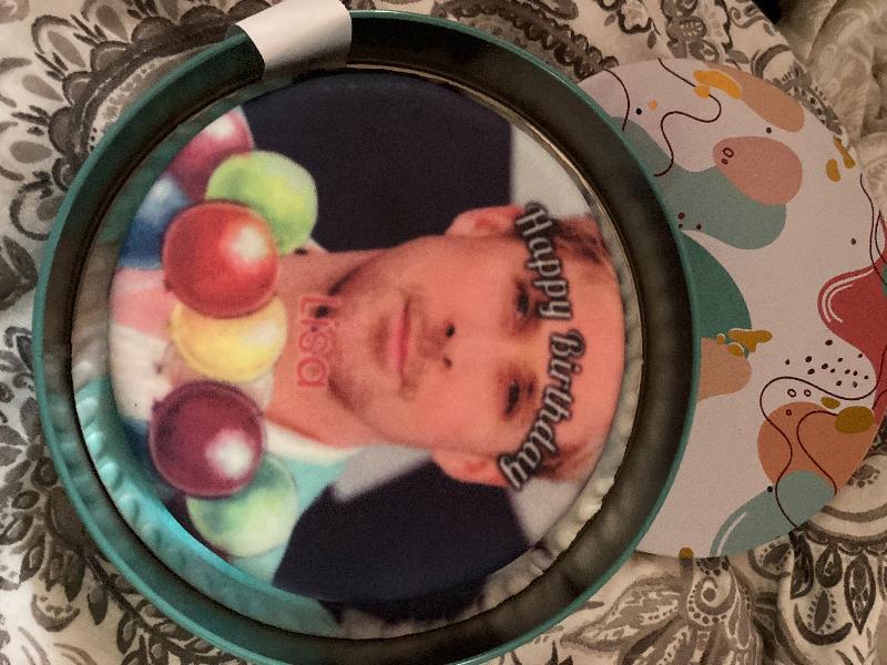 Scrumptious cakes