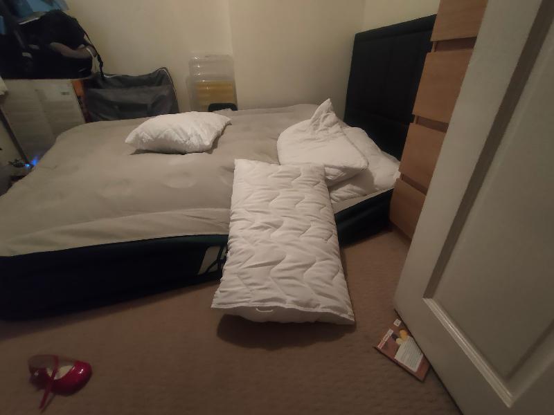 Bed is premium on paper only, product is not worthy to buy