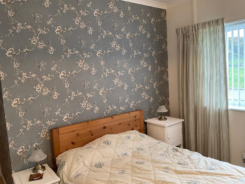 Lovely Wallpaper, good service