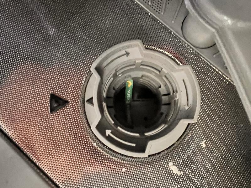 Labels come off after one wash