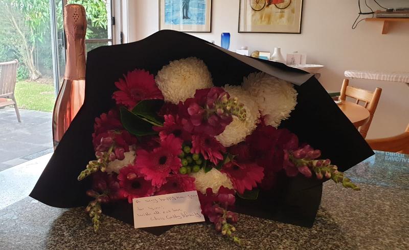 Excellent service of Petals to deliver flowers and fizz