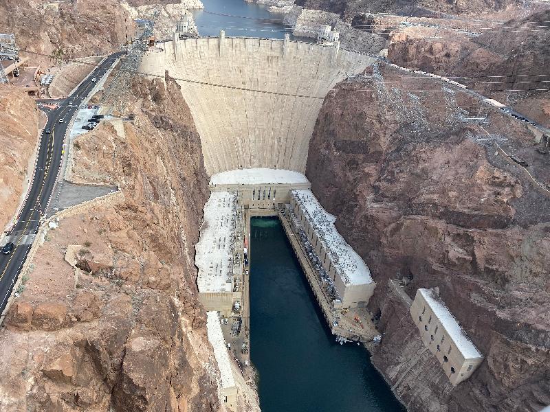 Hoover dam tour