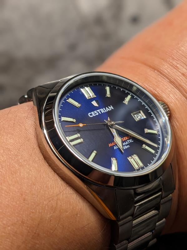 Good everyday watch.