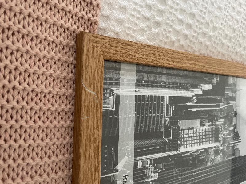 No Response! Scratched Frame