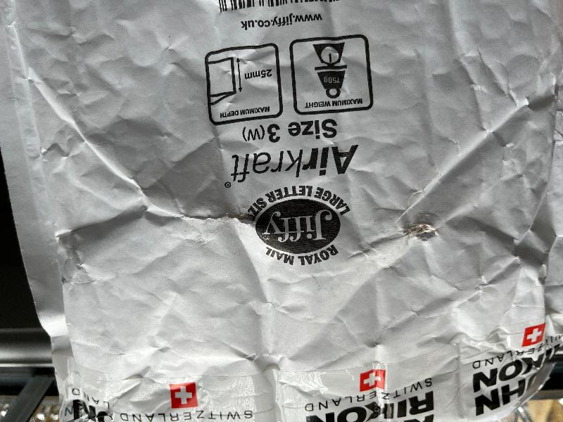 Fab item, could have been packaged better