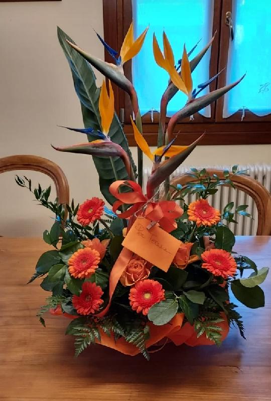 Flowers delivered March 4/5 were GREAT, the ones deliverd on the 31st a dis
