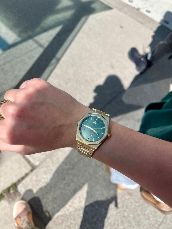 Excellent service. Wonderful watch!