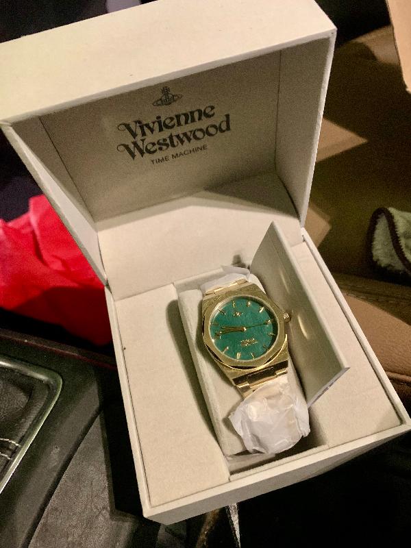 Excellent service. Wonderful watch!