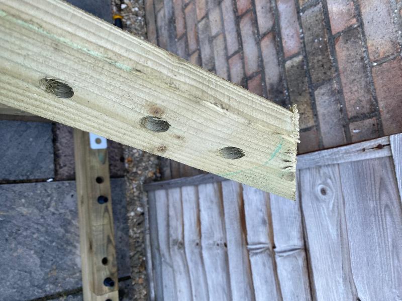 Poor quality wood and workmanship