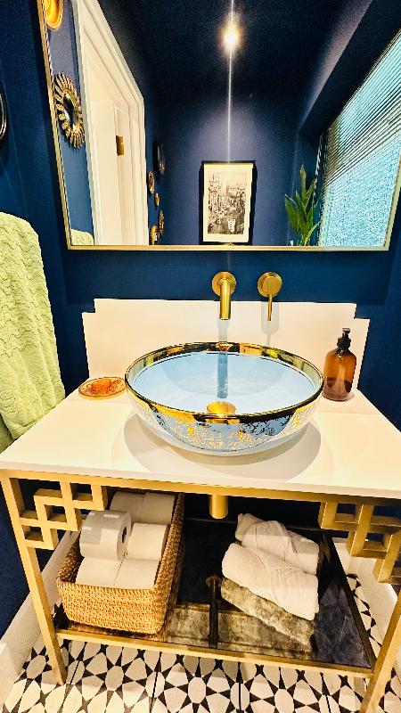 Beautiful basin!