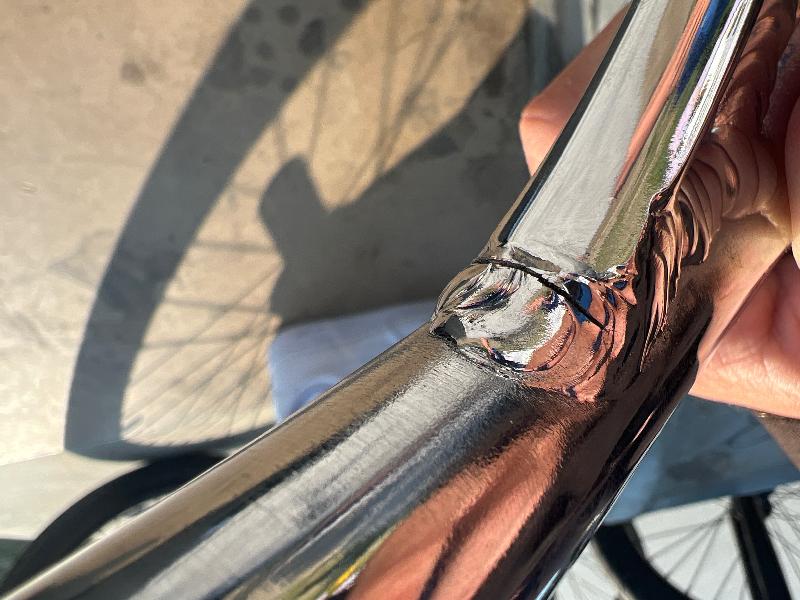 Cracked bars