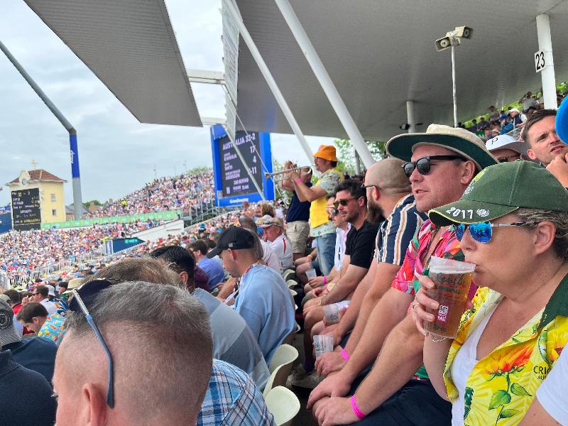Great atmosphere but no discounted drinks!