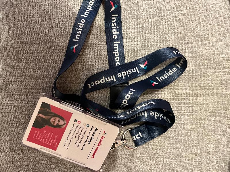 Great price and easy to use for a single lanyard.