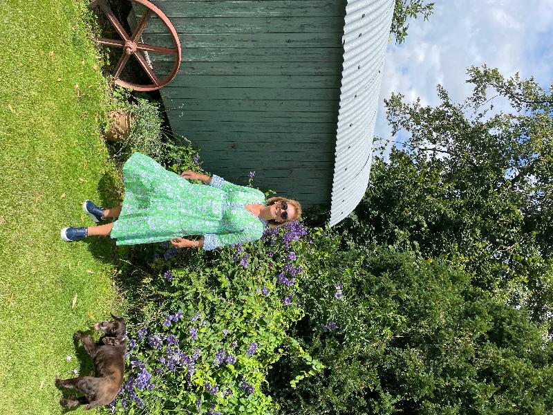 Love the green dress, makes me feel great!