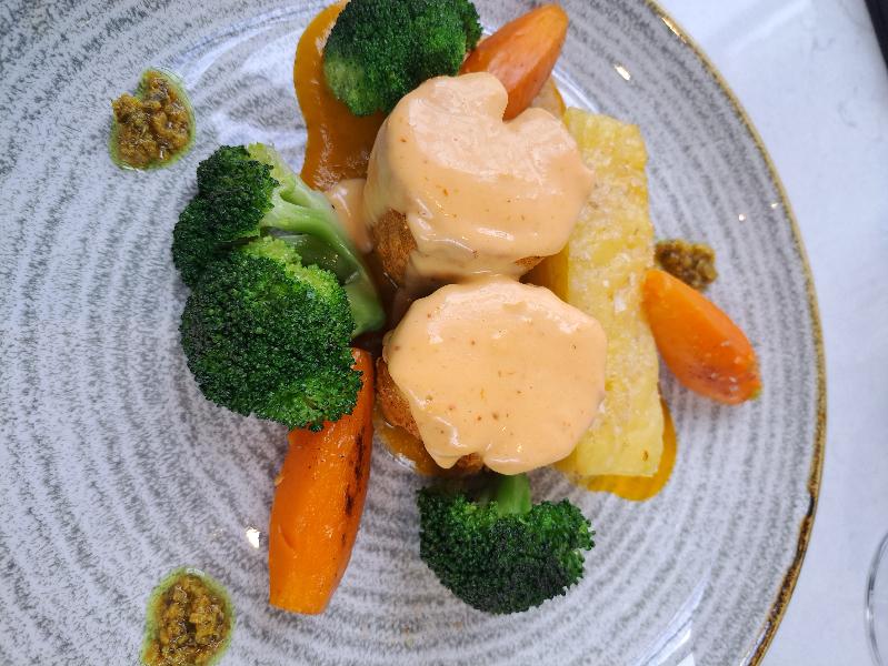 Must go!!! Beautiful food
