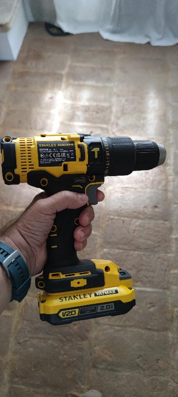 TRAPANO AVVITATORE A PERCUSSIONE V20 STANLEY® FATMAX® 18V - 2.0 AH