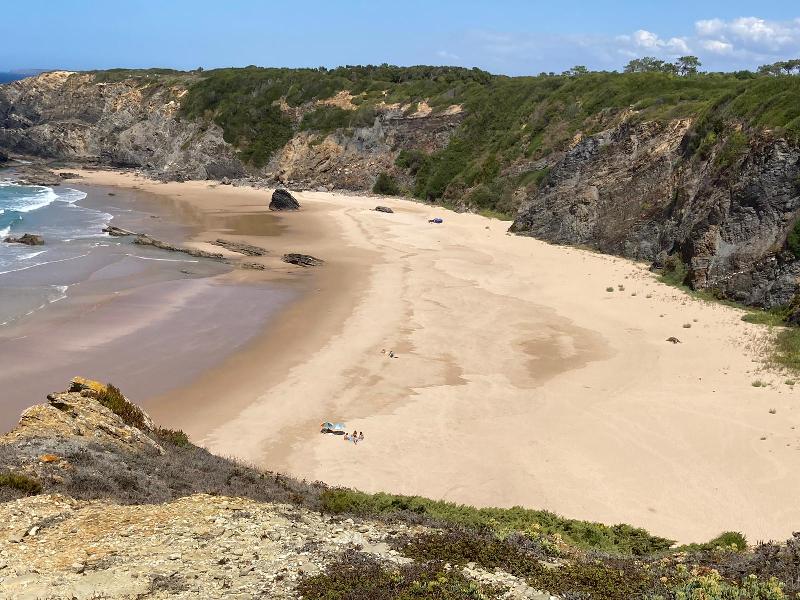 varied & enjoyable walking holiday in Portugal. Knowledgableand friendly gu