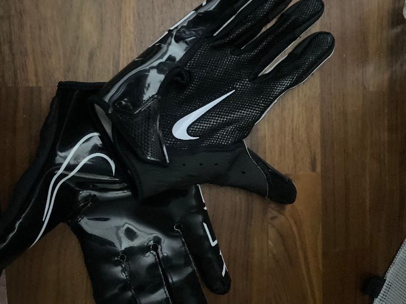 Delivery was on time.My gloves were authentic and 20£ cheaper than Amazon.