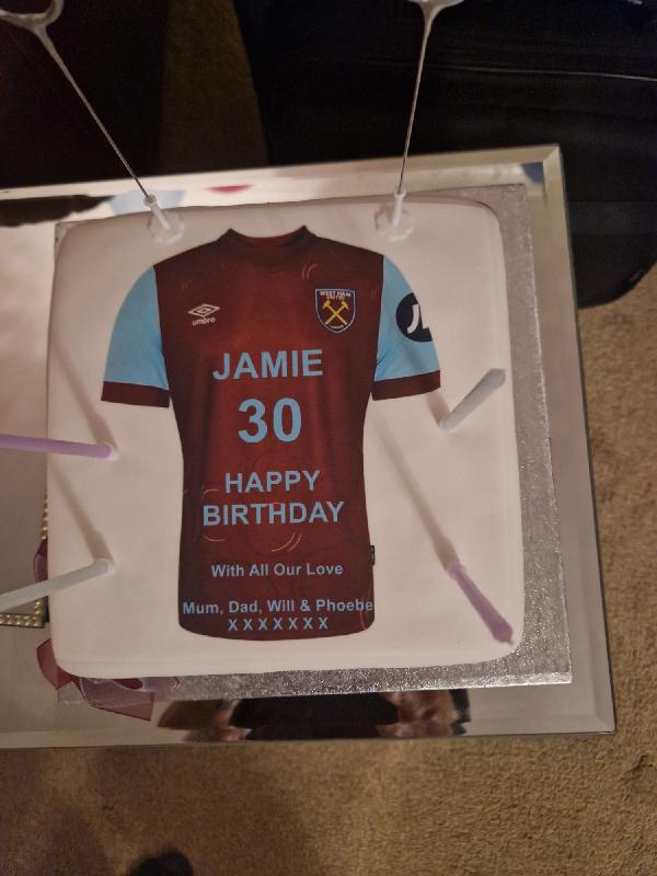 Excellent cakes - Excellent Service!