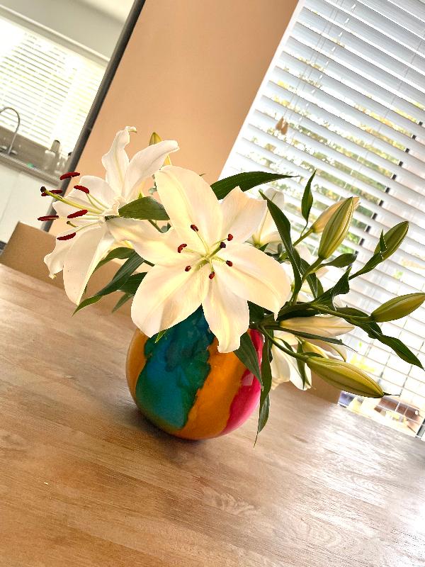 Beautiful vase, excellent customer service