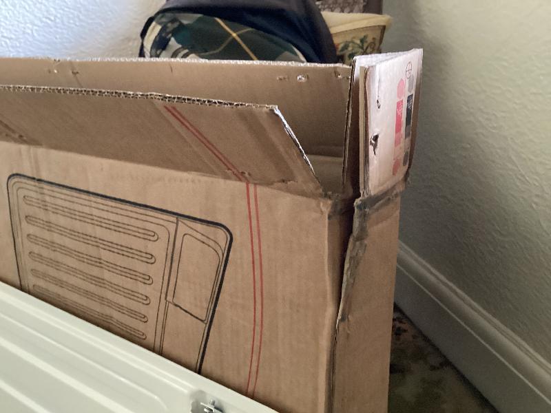 Delivered damaged.