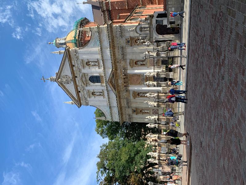 Right amount of time to explore this beautiful city. Excellent tour guides.
