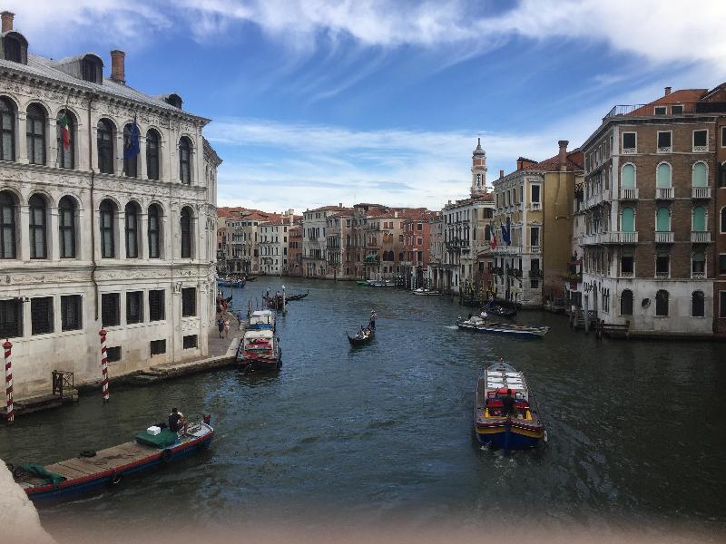 Well organised, no hassle city break.  
Lovely hotel, delicious food and beautiful city.
Definitely will go…