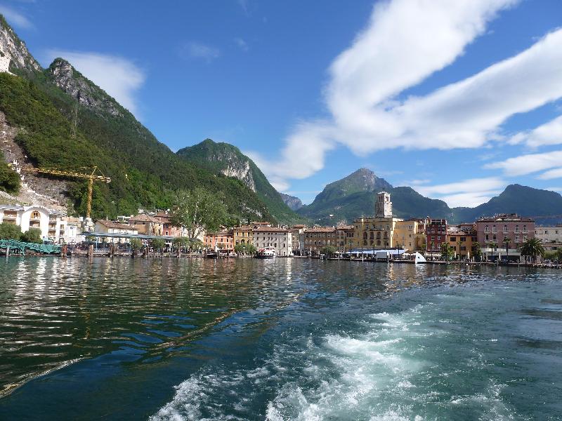 The tour was very well orgainsed, we felt well looked after and the trips were…