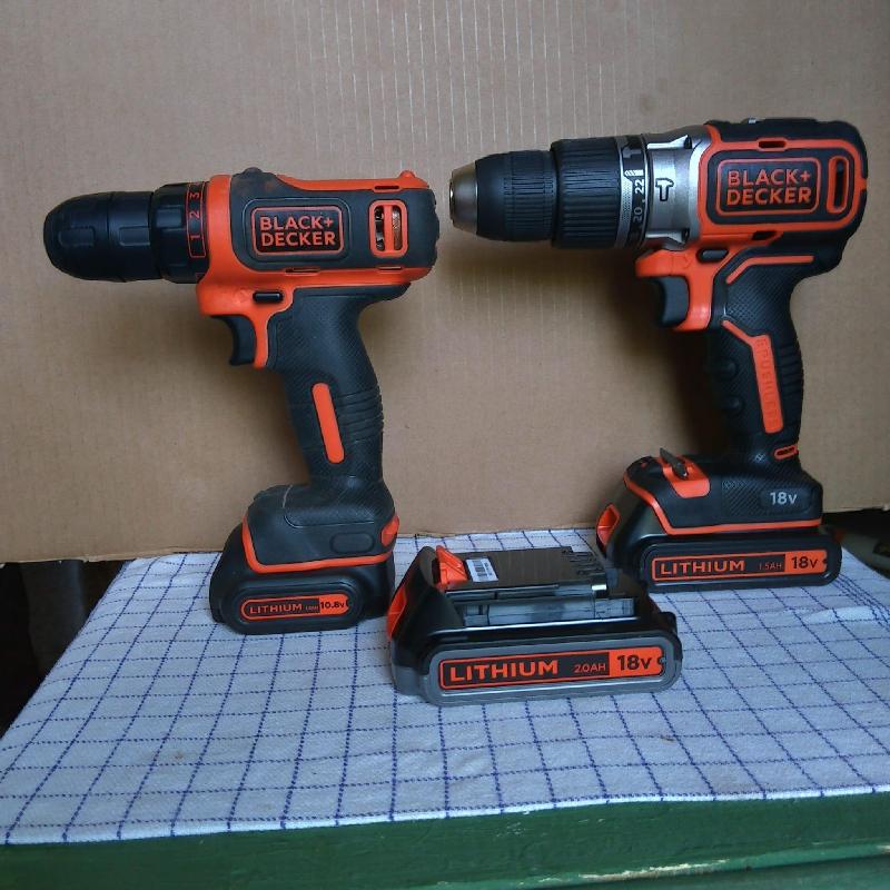 Trapano/Avvitatore a percussione Brushless 18V Litio in valigetta