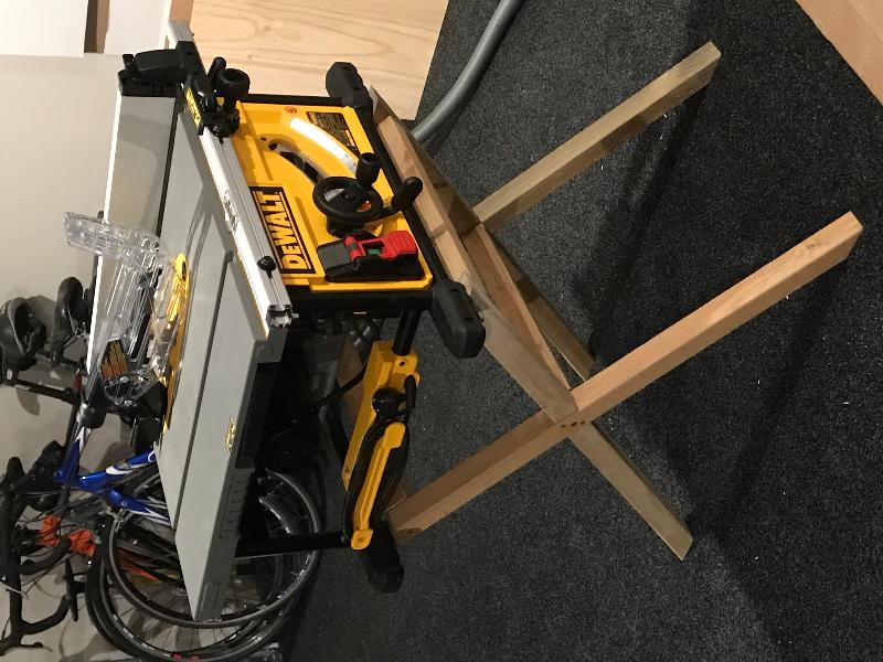 Table saw 254mm