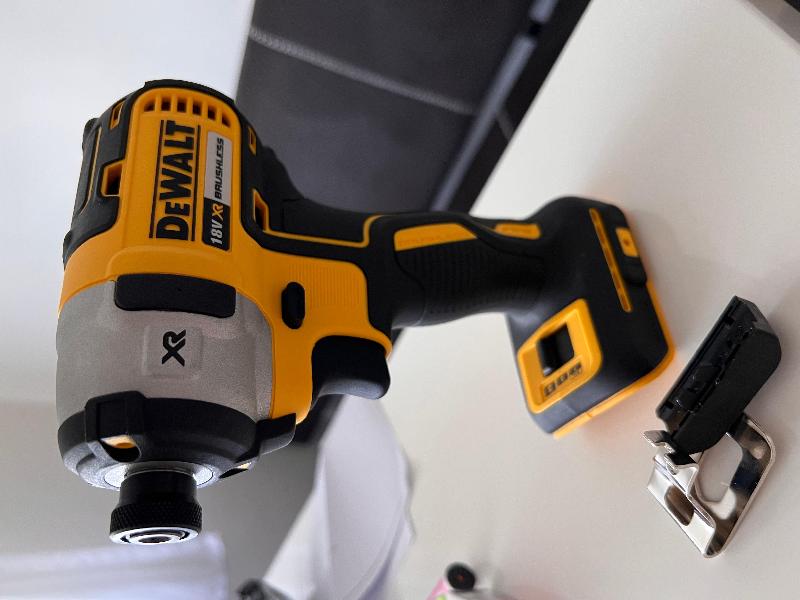XR 18,0 Volt bürstenloser 3-Gang Schlagschrauber (Basisversion)
