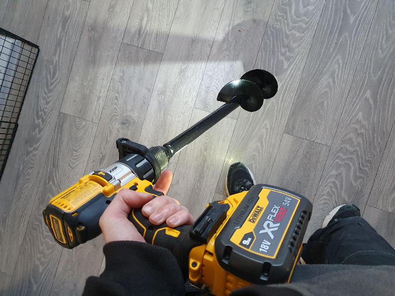 18V XR Brushless Premium Hammer Drill Driver - 1 X 9Ah Batteries