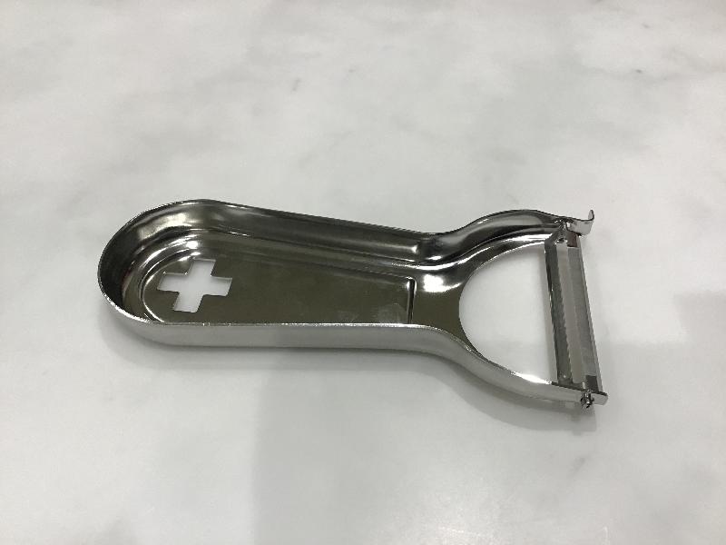 Awful handle but a great peeler