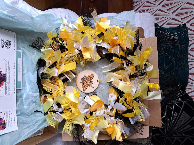 Ribbon wreath delight