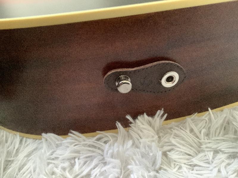 Andrew acoustic chooses A Strings for that bespoke guitar service