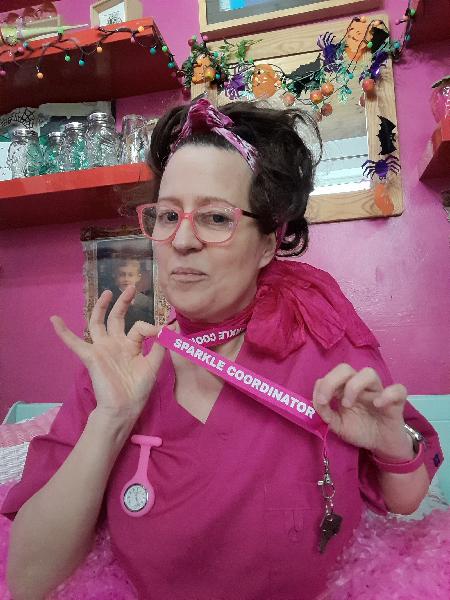 Sparkle Coordinator pretty in pink!