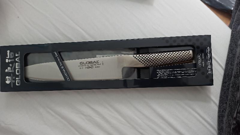 Nice knife but can find better price in other platforms