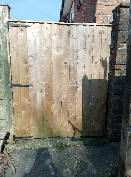 Wooden Garden Featheredge Gate