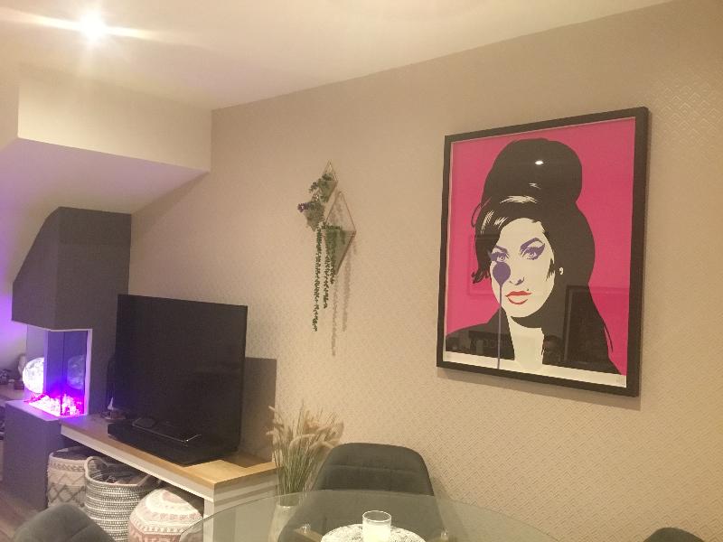 Amy Winehouse, Pink