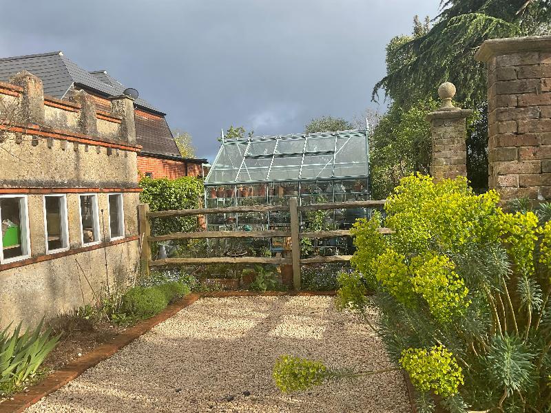 My perfect greenhouse come true