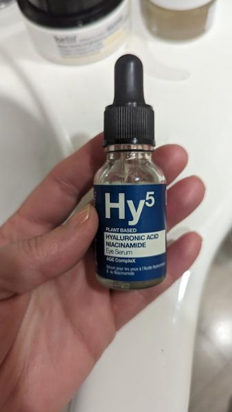 Fantástico serum para contorno de ojos