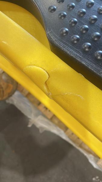 DAMAGED SPILL TRAY