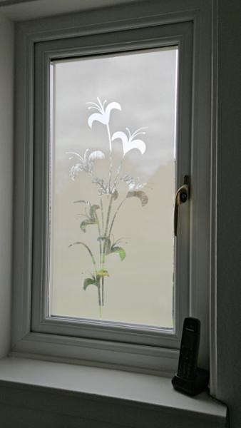 Patterned privacy window film