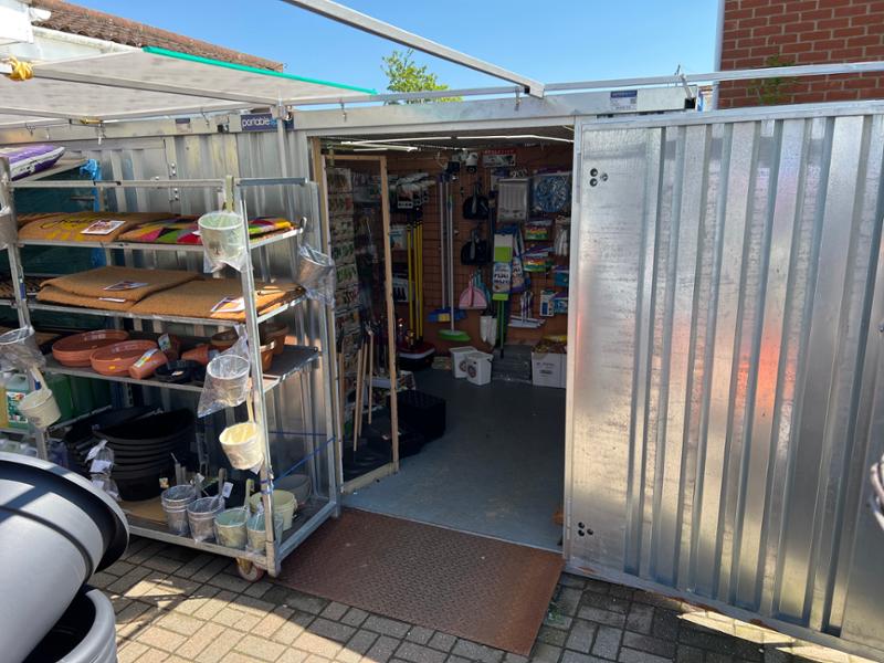 Quality storage container easy to install