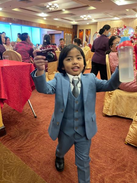 Excellent suit with perfect fitting!
