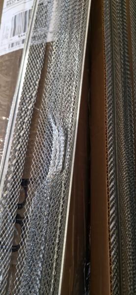 Service ok ,damaged mini mesh beads delivered