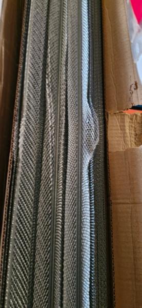 Service ok ,damaged mini mesh beads delivered